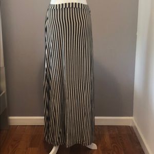 Long Maxi Stripped Skirt